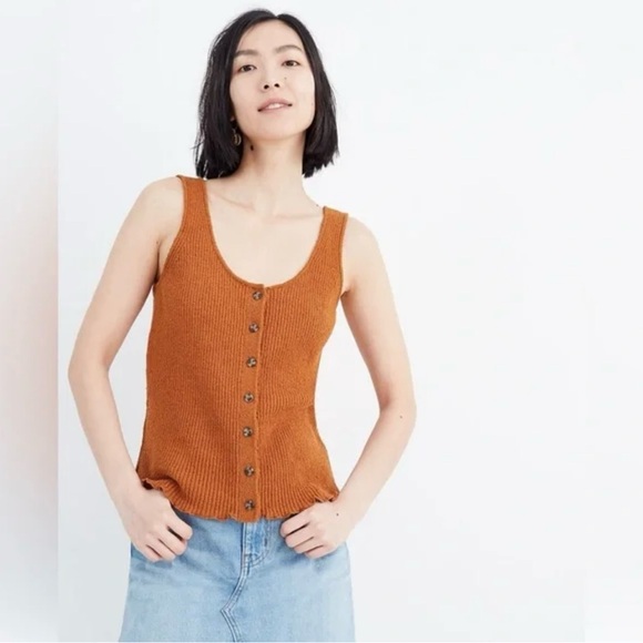 Madewell Kingston Button-Front Sweater Tank - Picture 2 of 7